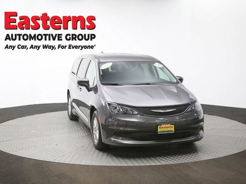 Used 2023 Chrysler Voyager LX FWD image 50