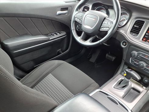 Used 2023 Dodge Charger SXT RWD image 16