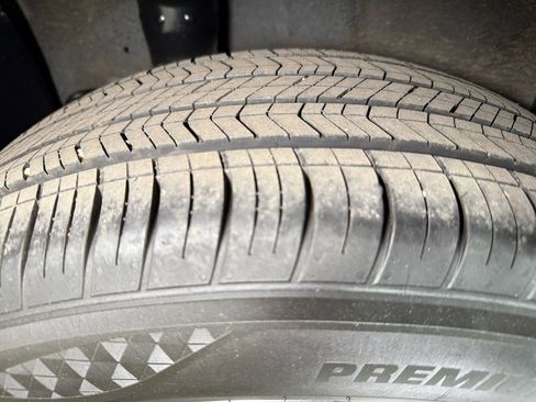 Used 2024 Hyundai Kona SEL FWD image 38