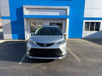 Used 2024 Toyota Sienna XLE
