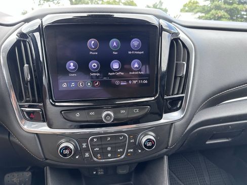 Used 2020 Chevrolet Traverse RS w/ LPO, Floor Liner Package AWD/4WD image 23