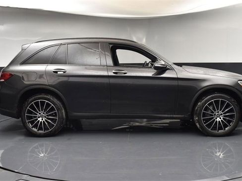 Used 2022 Mercedes-Benz GLC 300 image 9