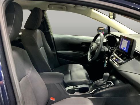 Used 2023 Toyota Corolla LE FWD image 9