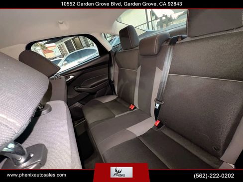 Used 2014 Ford Focus SE image 18