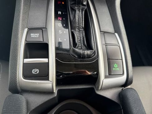 Used 2018 Honda Civic EX image 26