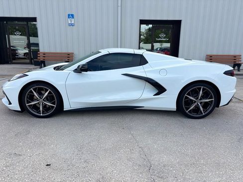 Used 2021 Chevrolet Corvette Stingray Premium Conv RWD image 2