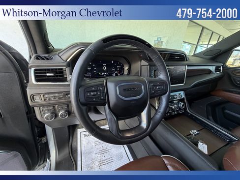 Used 2024 GMC Yukon Denali Ultimate image 11
