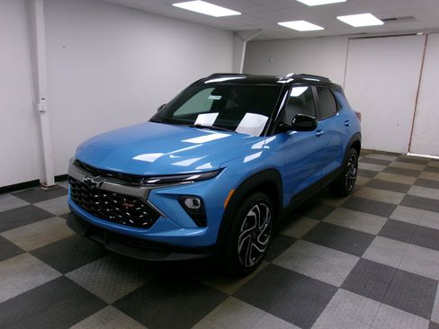 New 2026 Chevrolet TrailBlazer RS w/ Convenience Package AWD/4WD image 1