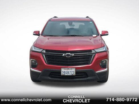 Used 2022 Chevrolet Traverse LT w/ Midnight/Sport Edition FWD image 2