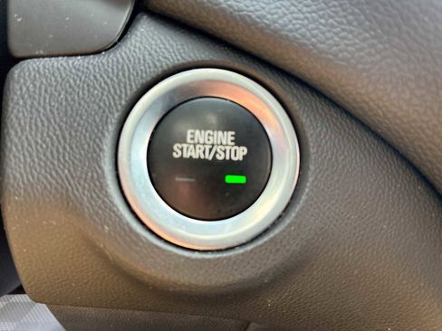 Certified 2020 Chevrolet Equinox LT image 16