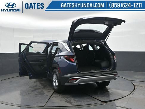 New 2026 Hyundai Tucson SE image 50