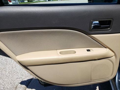 Used 2012 Ford Fusion SE FWD image 13
