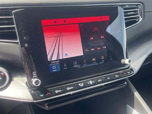 New 2025 Jeep Wagoneer L Base image 23