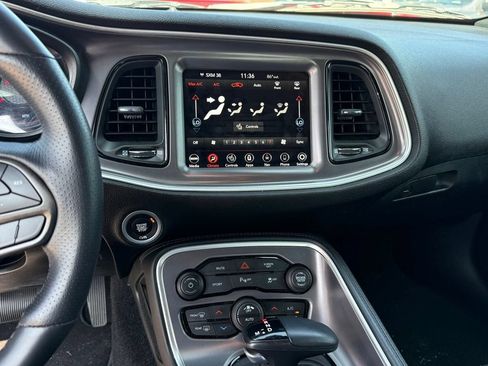 Used 2021 Dodge Challenger SXT w/ Driver Convenience Group AWD/4WD image 19