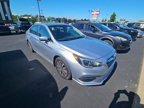 Used 2019 Subaru Legacy 2.5i Premium w/ Popular Package #2A AWD/4WD image 1