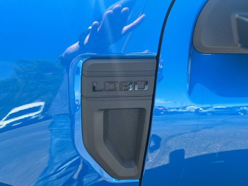 New 2025 Ford Maverick Lobo AWD/4WD image 9