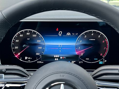 New 2025 Mercedes-Benz GLS 450 4MATIC image 30
