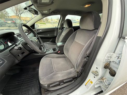Used 2014 Chevrolet Impala Limited LS image 13