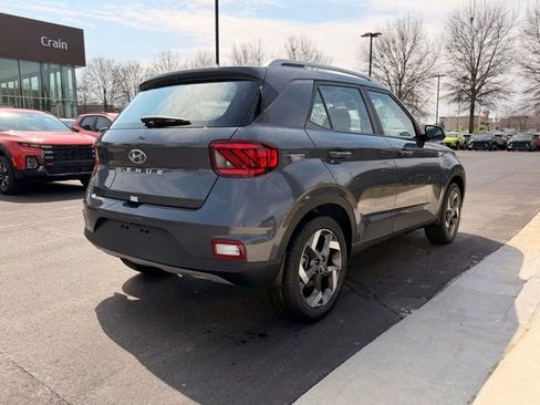 New 2026 Hyundai Venue SEL image 8