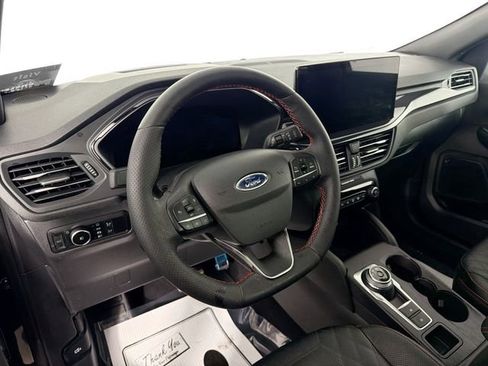 Used 2023 Ford Escape ST-Line Elite w/ Premium Technology Package AWD/4WD image 9