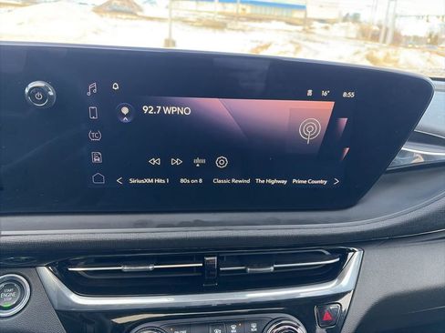 Used 2024 Buick Envista Sport Touring w/ Convenience I Package image 17