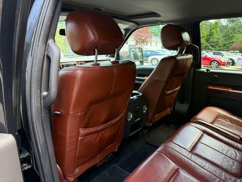 Used 2012 Ford F250 King Ranch w/ King Ranch w/Chrome Pkg image 34