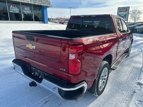 Used 2022 Chevrolet Silverado 1500 LTZ w/ Technology Package image 8