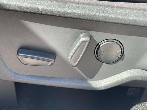 Used 2025 Ford Bronco Outer Banks AWD/4WD image 16