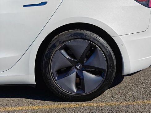 Used 2018 Tesla Model 3 Long Range AWD/4WD image 49