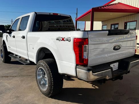 Used 2019 Ford F250 XL w/ STX Appearance Package AWD/4WD image 8