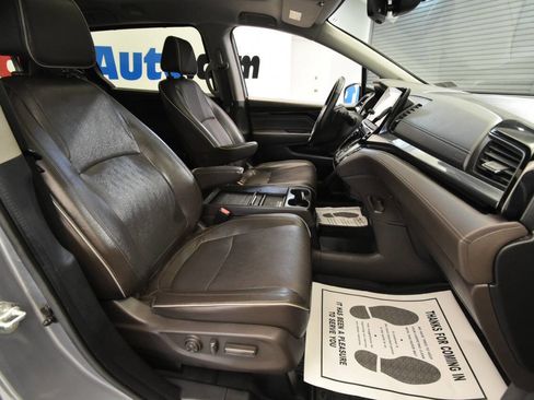 Used 2022 Honda Odyssey Elite image 17
