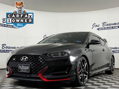 Used 2022 Hyundai Veloster N FWD image 2