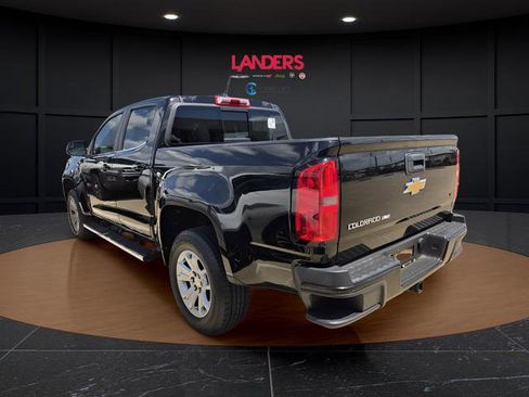 Used 2018 Chevrolet Colorado LT w/ LT Convenience Package image 2