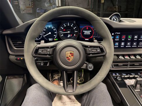 Used 2024 Porsche 911 Targa 4 GTS image 19