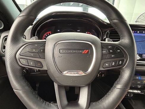 Used 2023 Dodge Durango R/T image 32