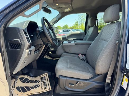 Used 2015 Ford F150 XLT w/ Equipment Group 302A Luxury AWD/4WD image 15