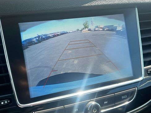 Used 2020 Buick Encore Preferred FWD image 14