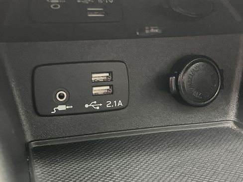 Used 2020 Subaru Forester Limited w/ Popular Package #3 AWD/4WD image 24