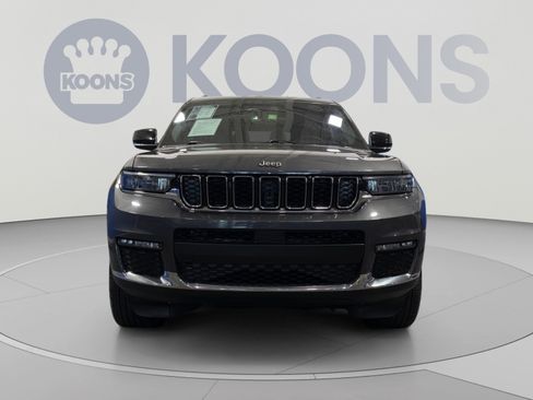 Used 2021 Jeep Grand Cherokee L Limited AWD/4WD image 11