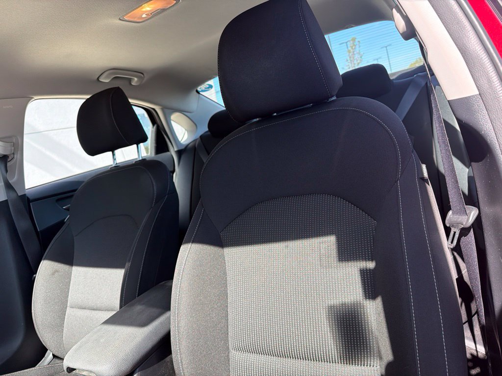 Certified 2021 Kia Forte LXS FWD image 5