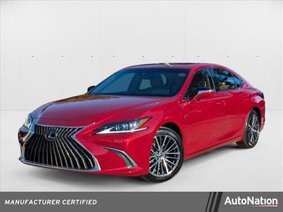 Certified 2025 Lexus ES 350 w/ Premium Package