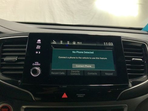 Used 2022 Honda Pilot Sport image 27