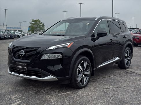 Certified 2023 Nissan Rogue Platinum w/ Platinum Premium Package AWD/4WD image 2