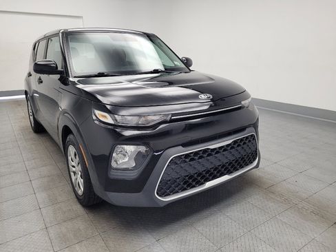Used 2020 Kia Soul LX FWD image 14