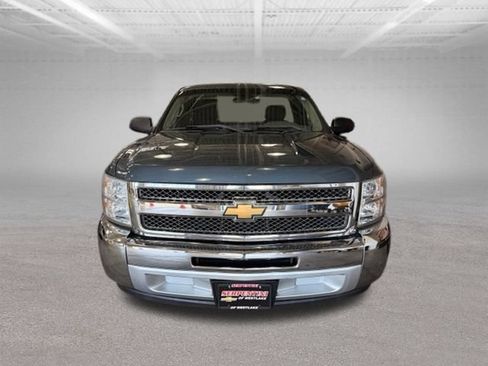 Used 2013 Chevrolet Silverado 1500 W/T w/ LS Package RWD image 2