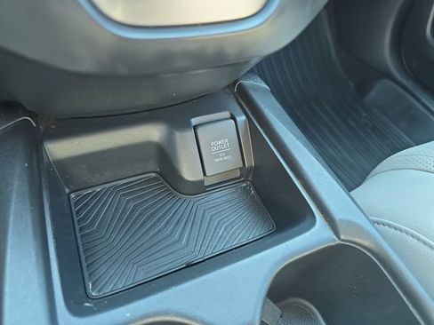 Used 2017 Honda CR-V Touring image 23