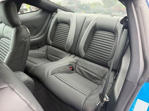 Used 2025 Ford Mustang GT w/ GT Performance Package RWD image 18