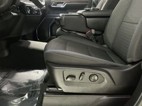 Used 2024 Chevrolet Silverado 1500 RST image 22