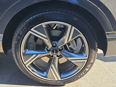 Used 2026 Genesis GV80 2.5T Prestige AWD/4WD image 12