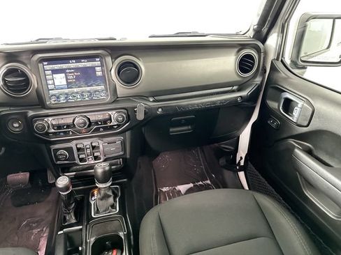 Used 2023 Jeep Wrangler Unlimited w/ Cold Weather Group AWD/4WD image 27